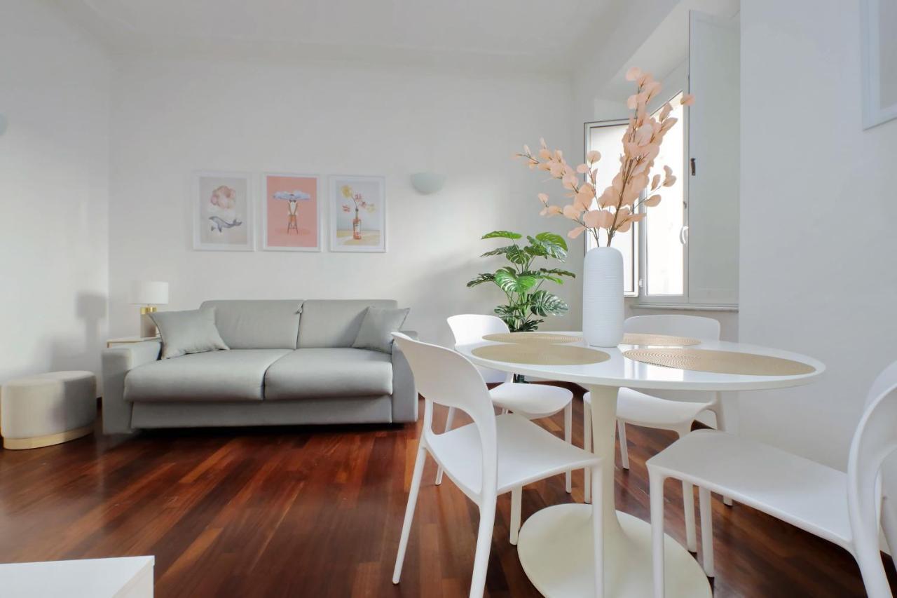 Domus Lou Elegante Appartamento In Trastevere Roma Eksteriør bilde