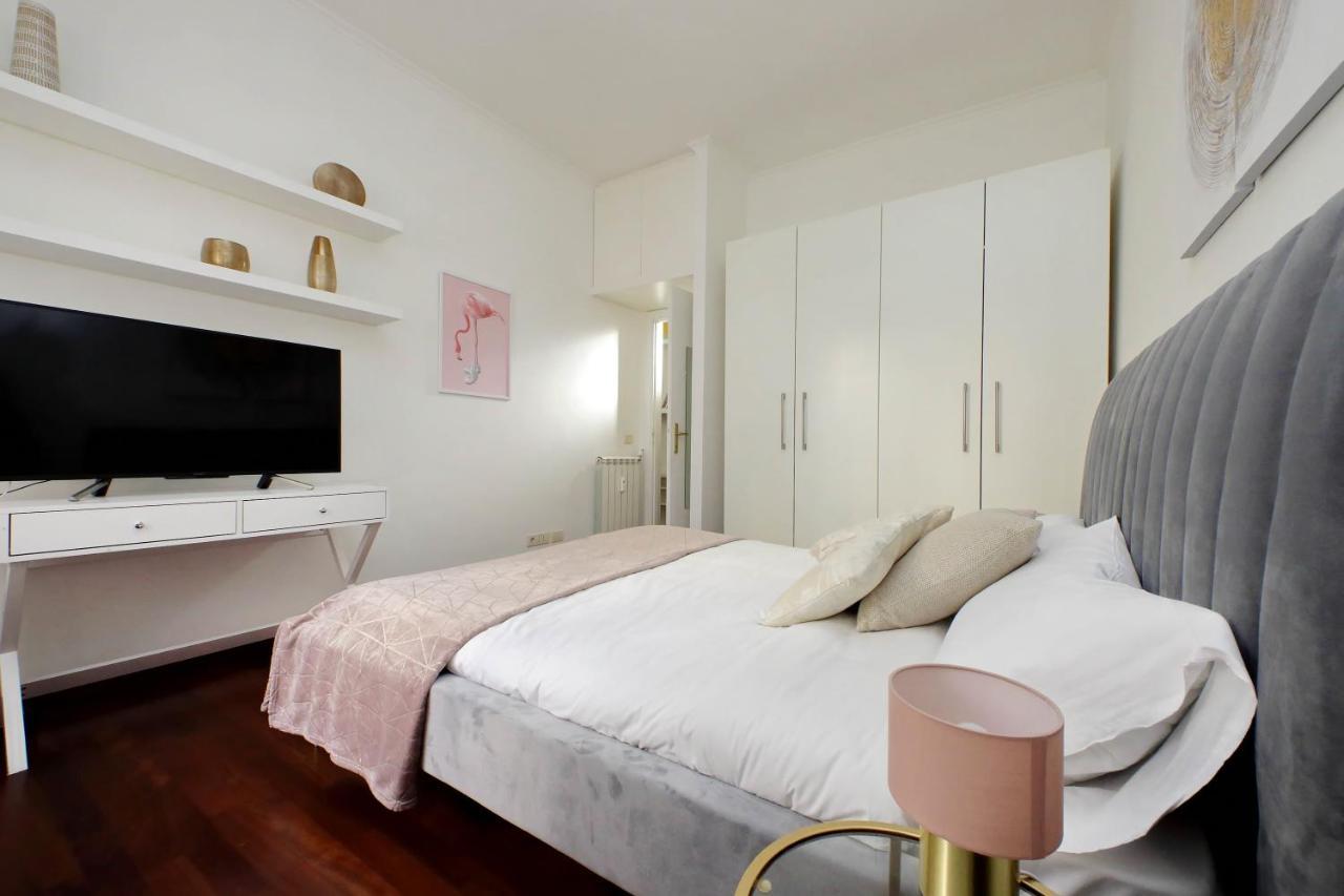 Domus Lou Elegante Appartamento In Trastevere Roma Eksteriør bilde