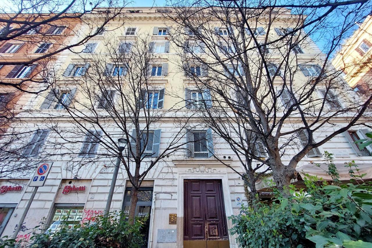 Domus Lou Elegante Appartamento In Trastevere Roma Eksteriør bilde